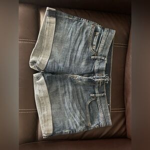 LOFT Sz 0 Denim Roll Shorts